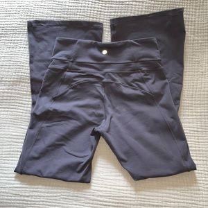 Lululemon Groove High-Rise Flared Pant Nulu